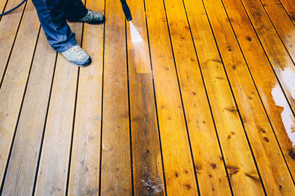 Deck cleaning in Halifax HRM